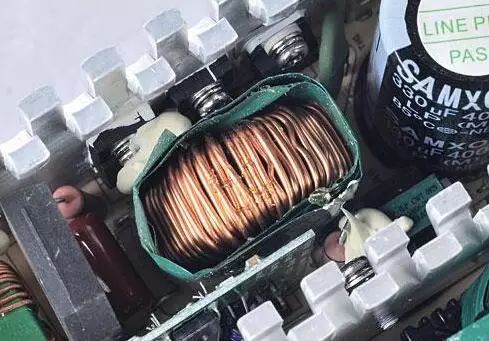 電源廠家:從電源內(nèi)部了解電源